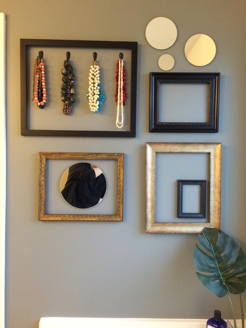Gallery Wall With Empty Picture Frames
