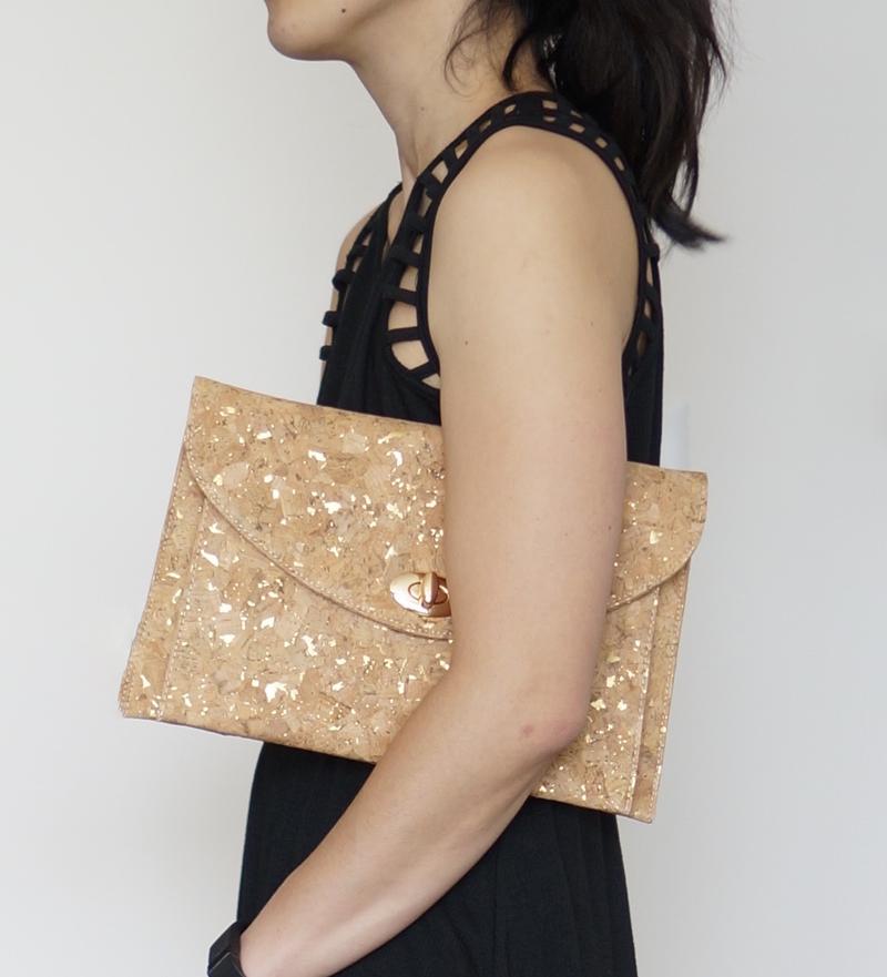 Stitch Fix July 2016 Review - STREET LEVEL Roxy Cork Clutch via @stitchesandpress