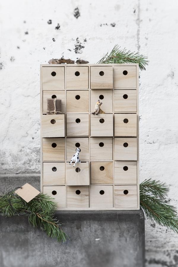 25 Advent Calendar Ideas